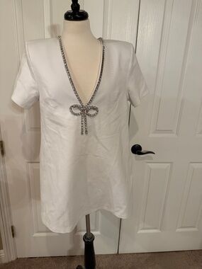 AREA Embellished V-Neck White Short Sleeve dress